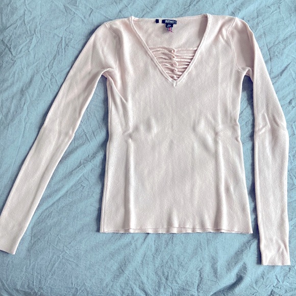 Buffalo pullover with cross front - Picture 1 of 2